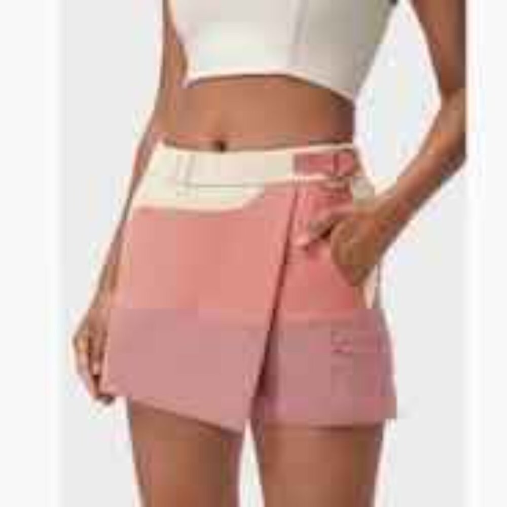 Outdoor Voices Pink and Cream Rec Trek Skort Size Small